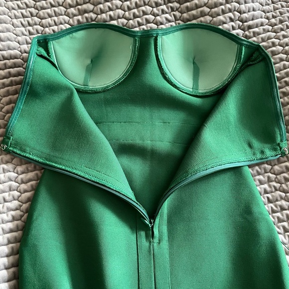 Green Strapless Fringe Dress 🍀 - Picture 3 of 6